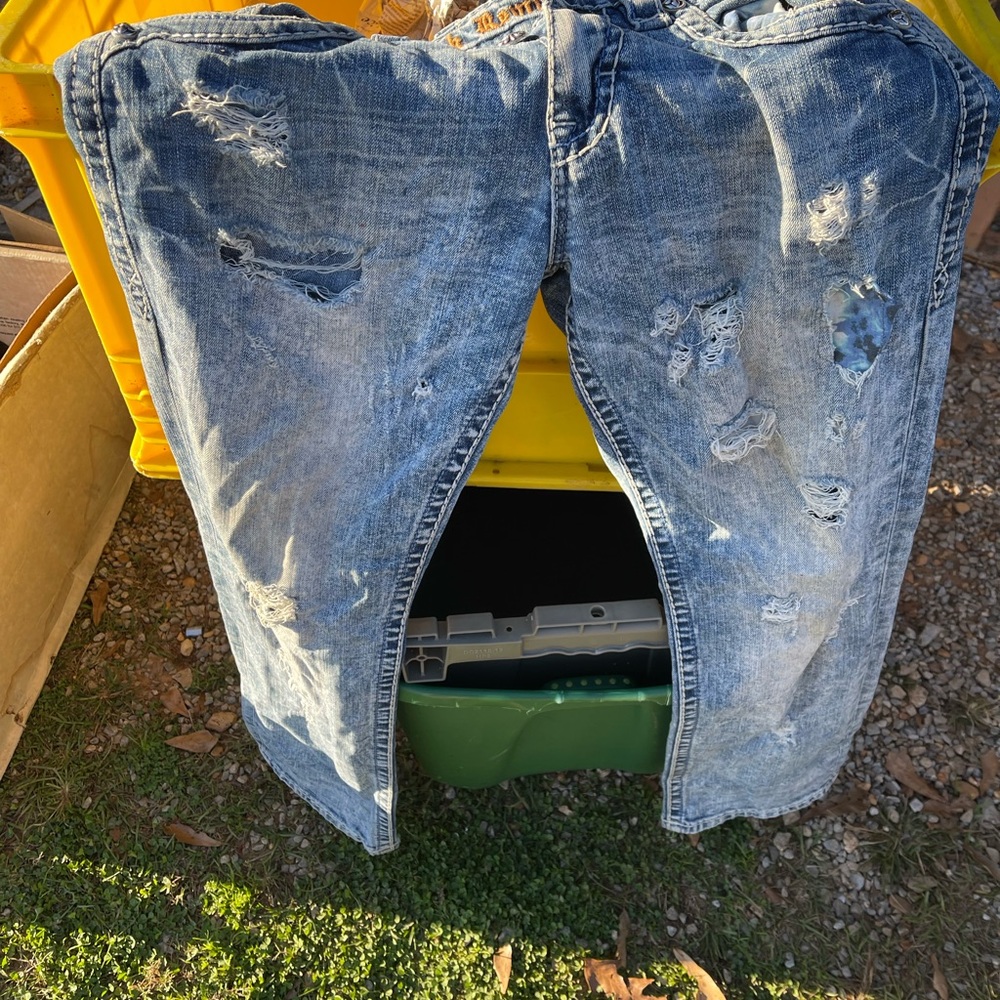 Rock revival jeans